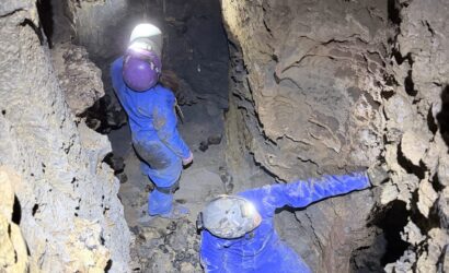 満願寺北の竪穴探検ケイビング